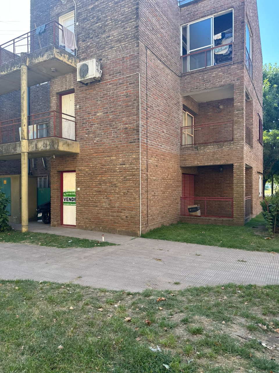 Departamento en PLANTA BAJA